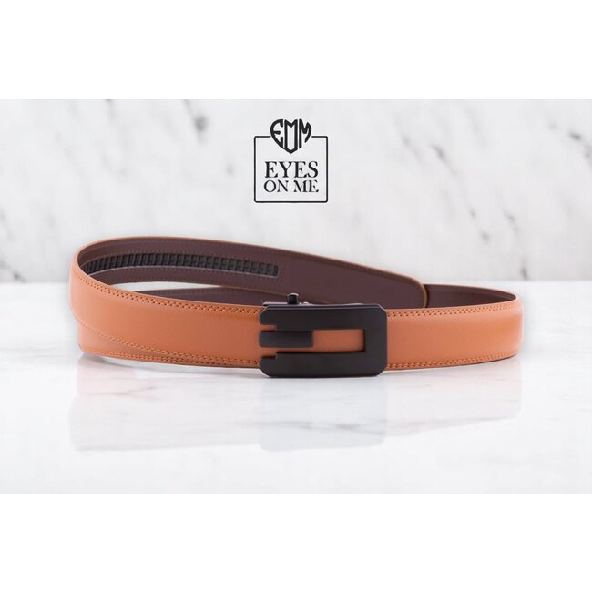 "EYES ON ME" LEDEREN RIEM zonder gaatjes, met automatische gesp (Model N341)