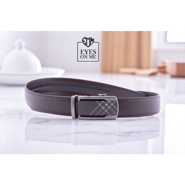 "EYES ON ME" LEDEREN RIEM zonder gaatjes, met automatische gesp (model N081)