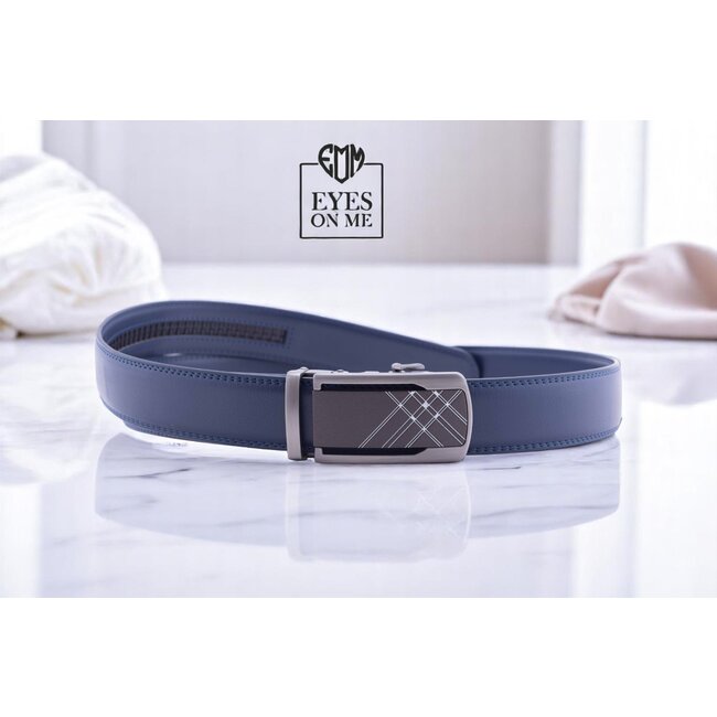 "EYES ON ME" LEDEREN RIEM zonder gaatjes, met automatische gesp (model N081)