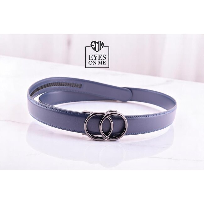 "EYES ON ME" LEDEREN RIEM zonder gaatjes, met automatische gesp (model L182)