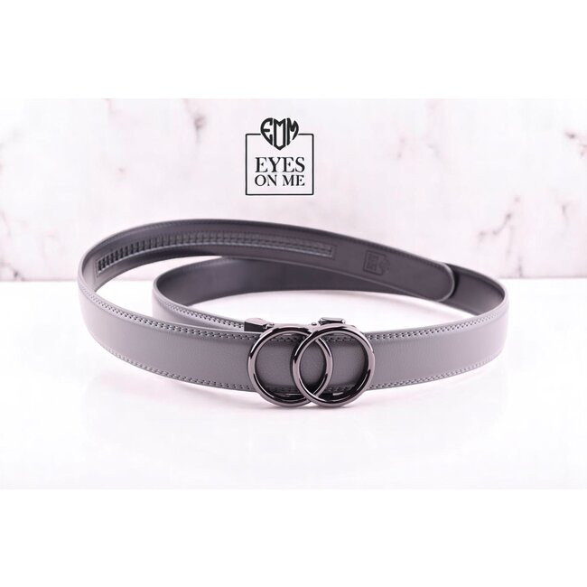 "EYES ON ME" LEDEREN RIEM zonder gaatjes, met automatische gesp (model L182)