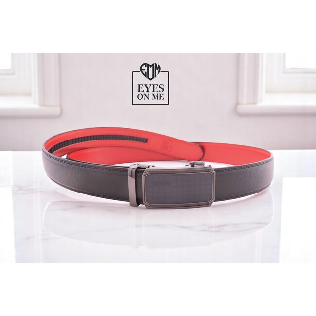 "EYES ON ME" LEDEREN RIEM zonder gaatjes, met automatische gesp ( model L099)