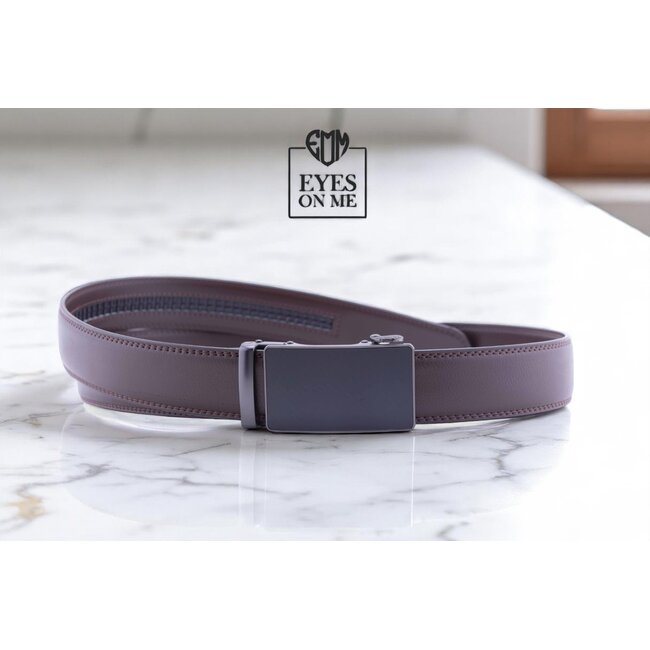 "EYES ON ME" LEDEREN RIEM zonder gaatjes, met automatische gesp ( model N255)