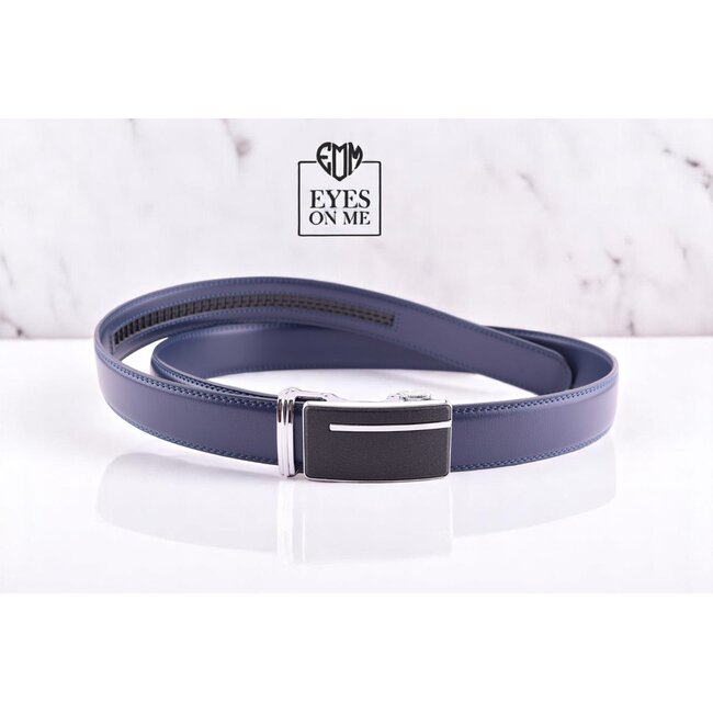 "EYES ON ME" LEDEREN RIEM zonder gaatjes, met automatische gesp ( model  N113)