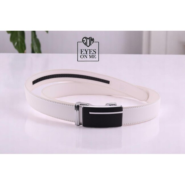 "EYES ON ME" LEDEREN RIEM zonder gaatjes, met automatische gesp ( model  N113)