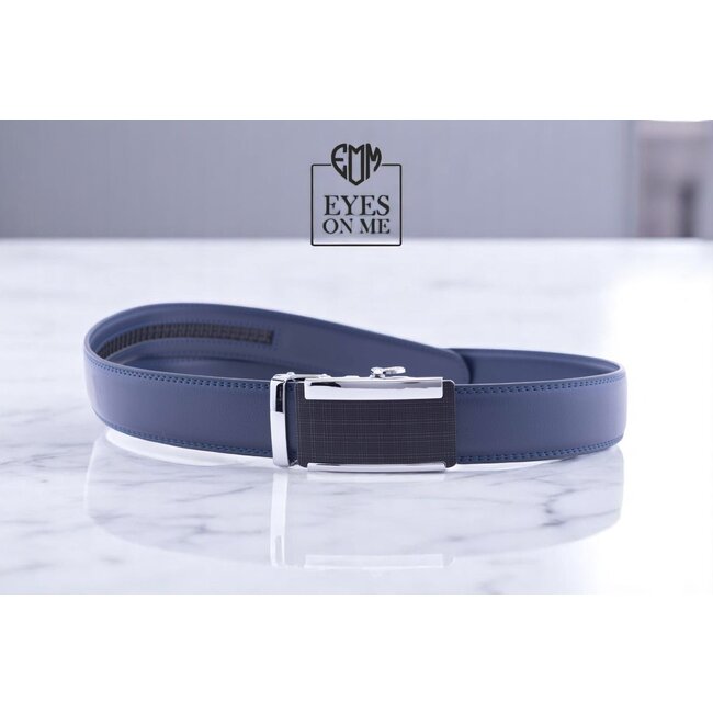 "EYES ON ME" LEDEREN RIEM zonder gaatjes, met automatische gesp ( model  N033)