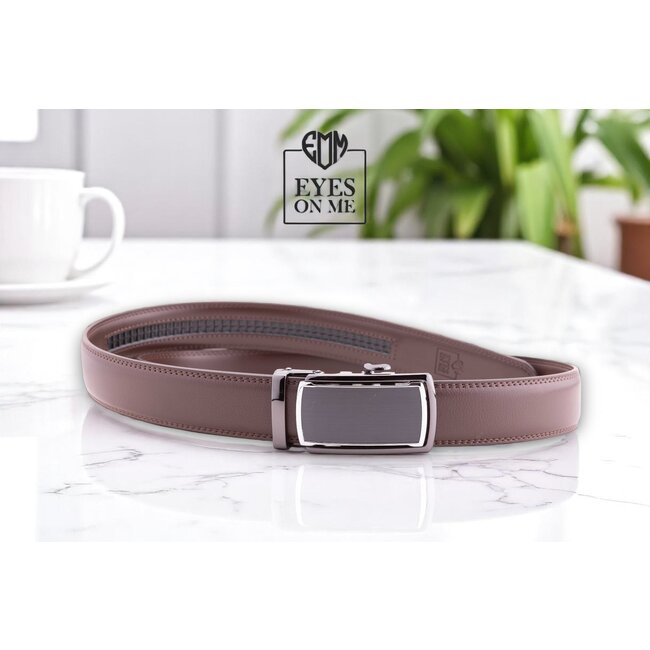 "EYES ON ME" LEDEREN RIEM zonder gaatjes, met automatische gesp ( model  L031)