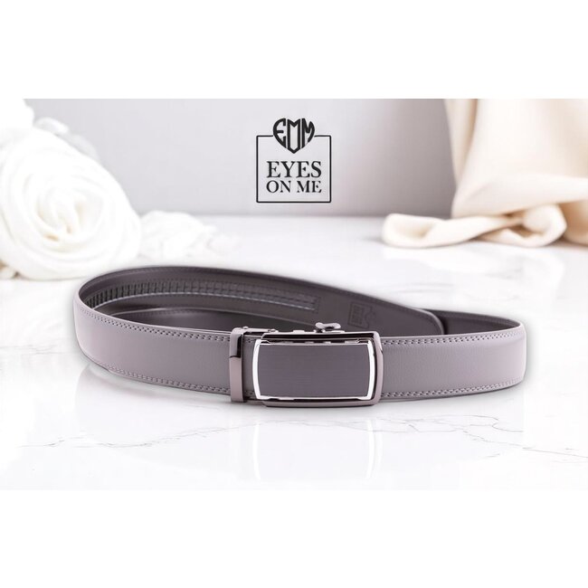 "EYES ON ME" LEDEREN RIEM zonder gaatjes, met automatische gesp ( model  L031)