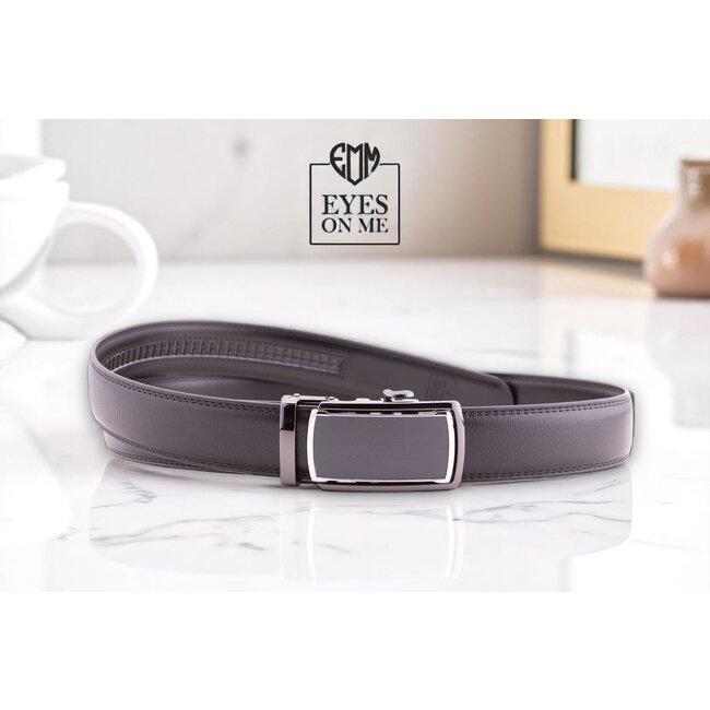 "EYES ON ME" LEDEREN RIEM zonder gaatjes, met automatische gesp ( model  L031)