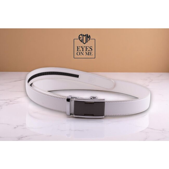 "EYES ON ME" LEDEREN RIEM zonder gaatjes, met automatische gesp (Model N228)