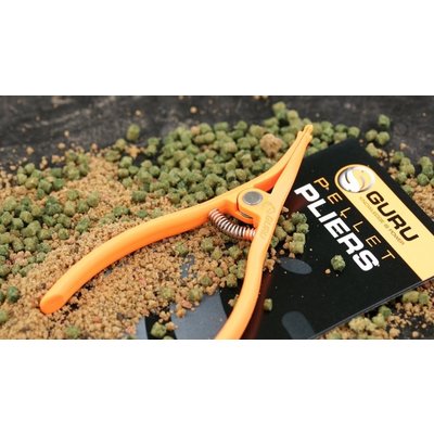 Guru Pellet Plier
