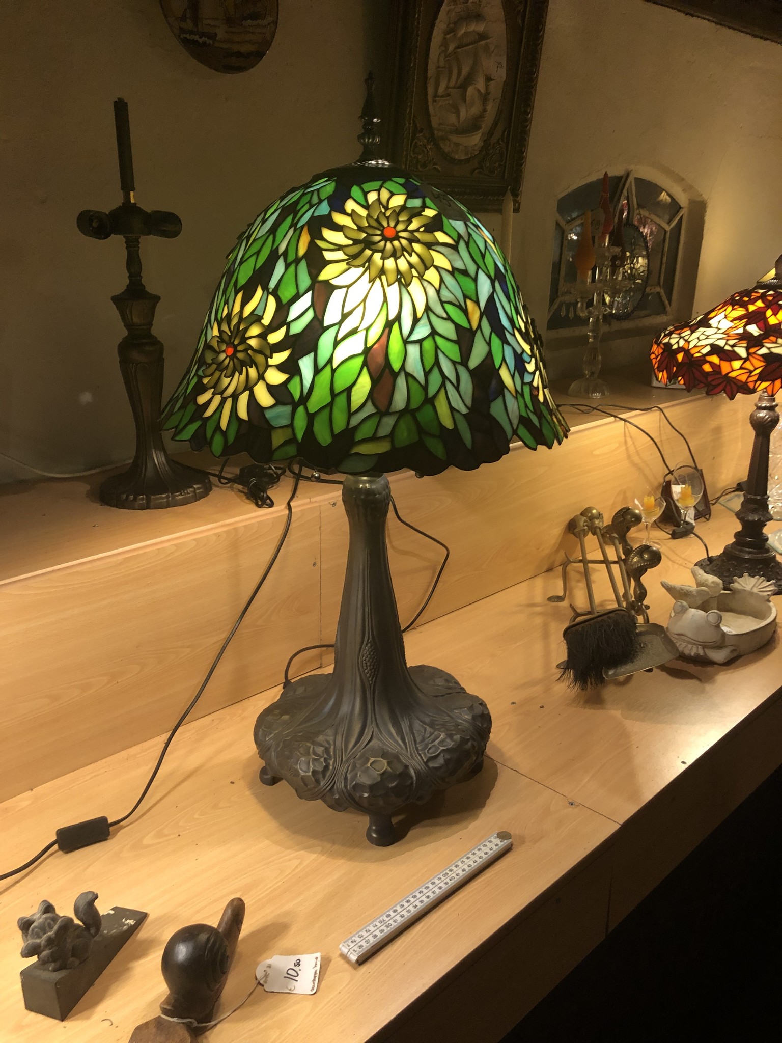 RoMaLux RML2364 Tiffany Tafellamp met uitgewerkte zonnebloemen