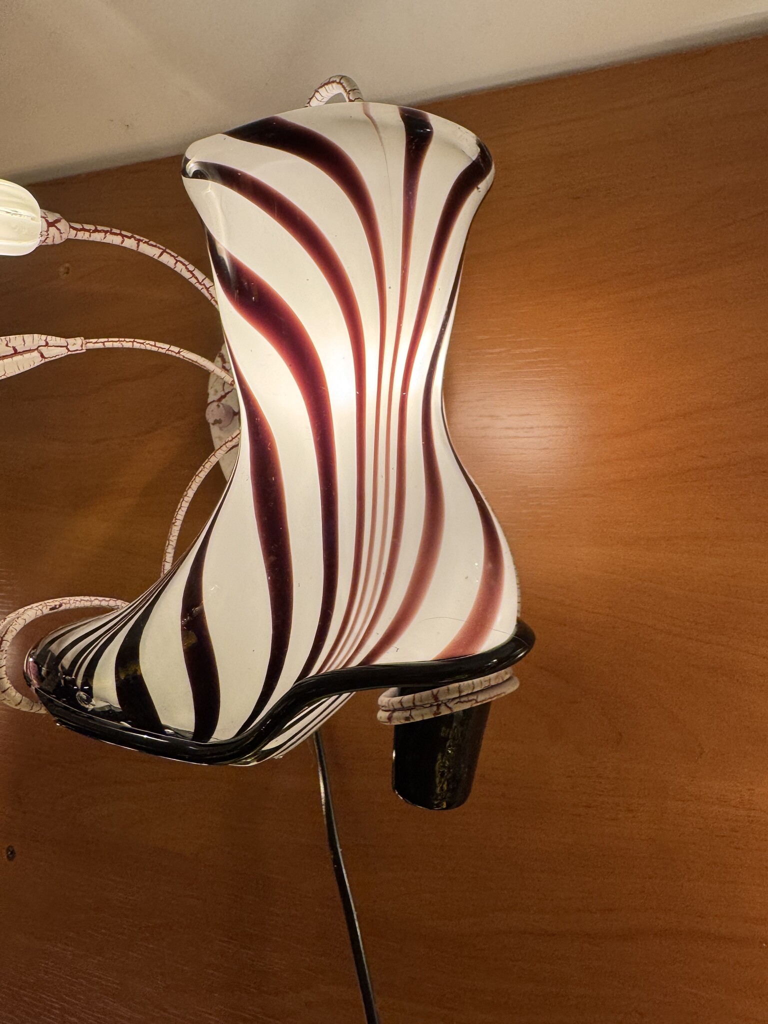 Demmerik 73 4807 wand lamp laars glas bruin/wit