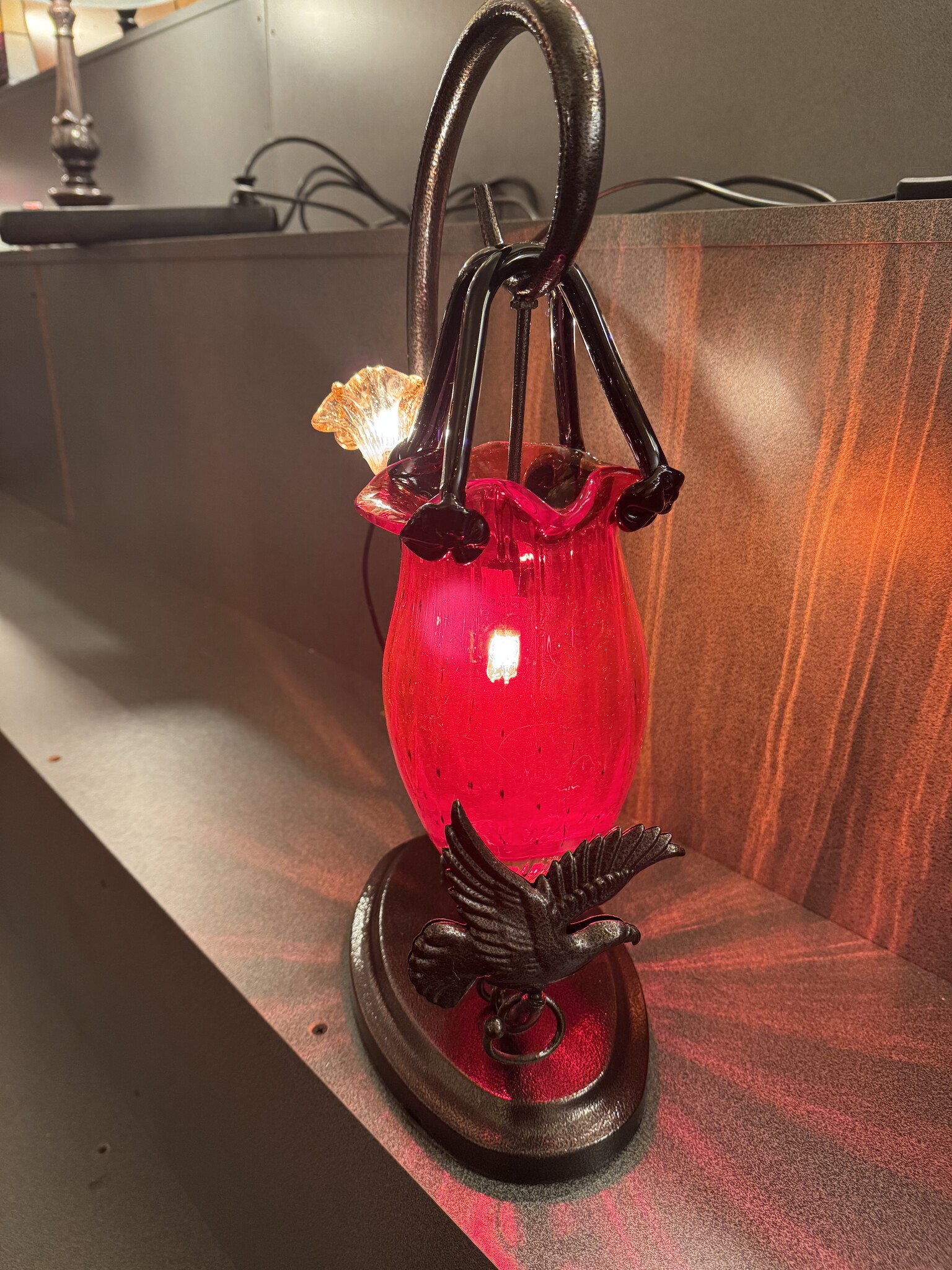 Demmerik 73 4809 Tafellamp glazen tasje rood