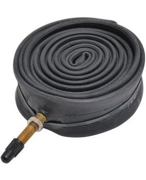 Innertube race with long car valve