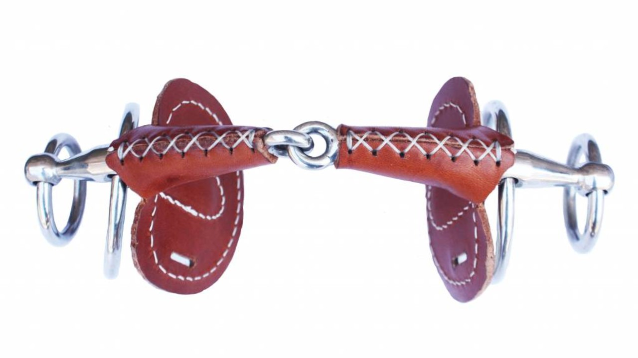 Racing Tack Jointed extended double-ring covered in leather