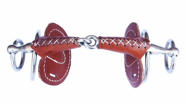 Racing Tack Jointed extended double-ring covered in leather