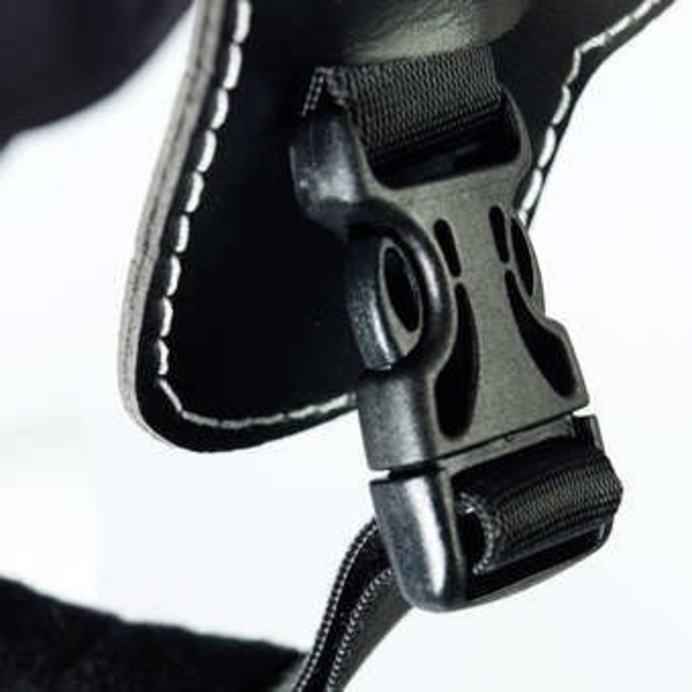 FinnTack Casque FT Carbone FinnTack Casque FT Carbone