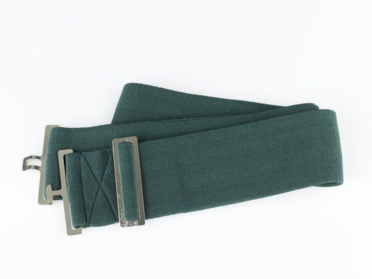 Elastic blanket strap