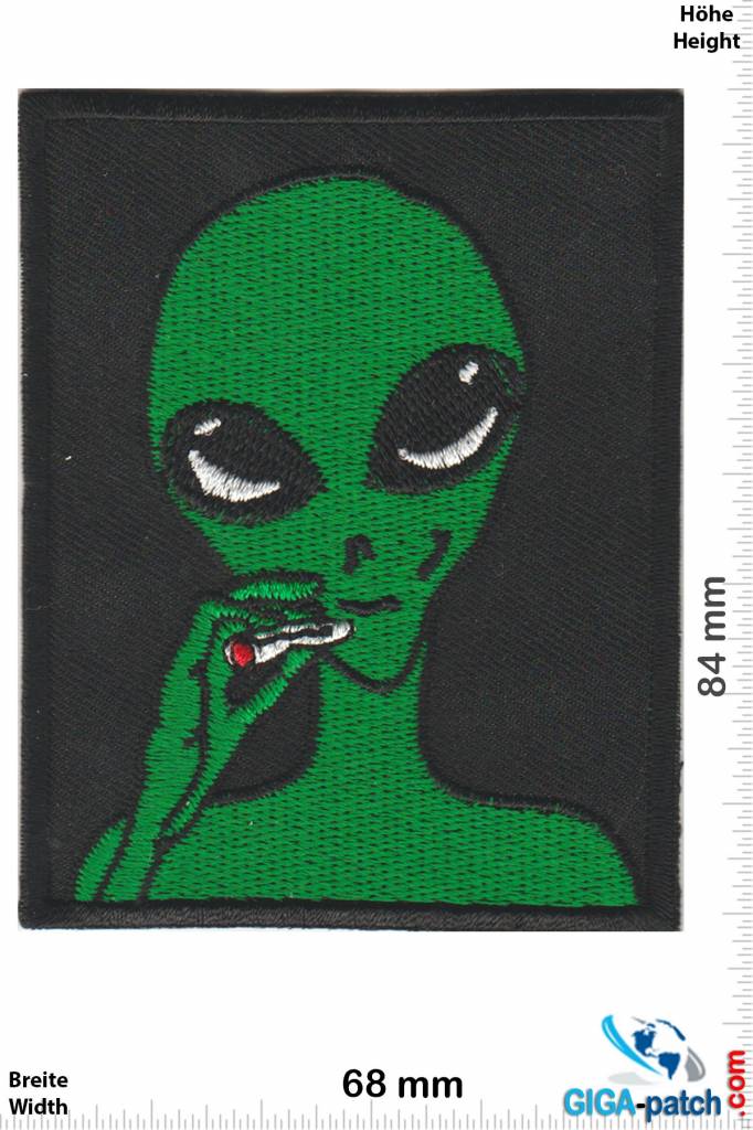 Alien Somking Alien - Dope