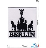 Deutschland, Germany Berlin - Quadriga - Brandenburger Tor - black white