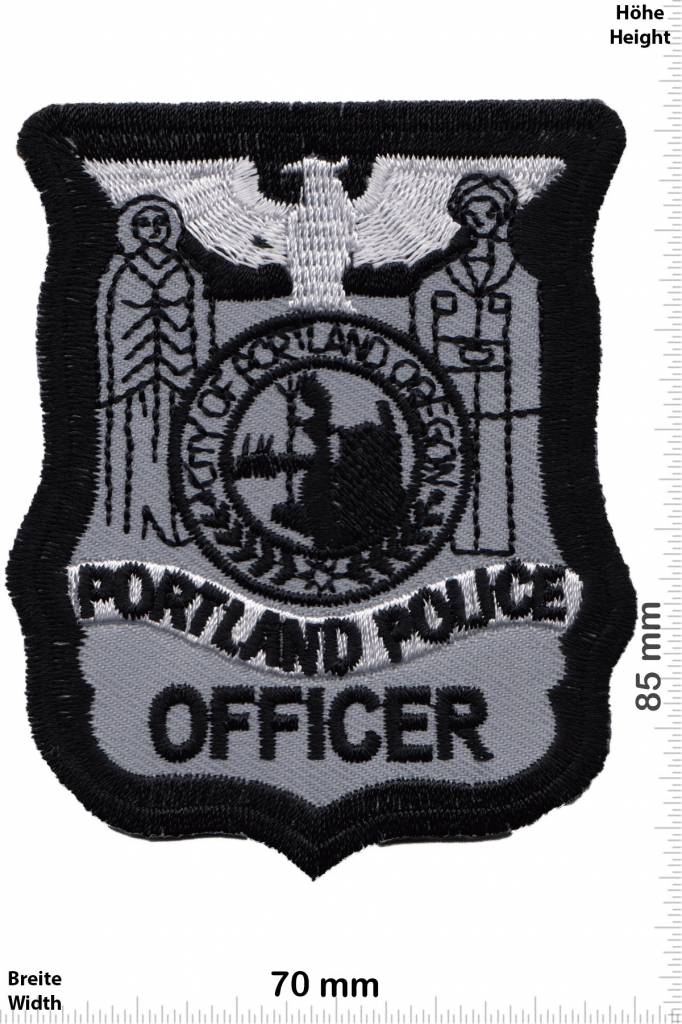 Porsche Portland Police - Officer