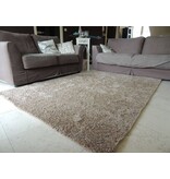 Goedkoop bruin tapijt met hoge pool