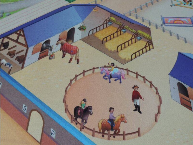 Speelkleed met grote Rijschool of Manège voor paarden