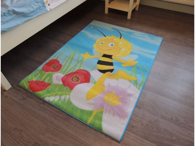 Kleurrijk vloerkleed Maya de Bij Afmeting 95x133cm