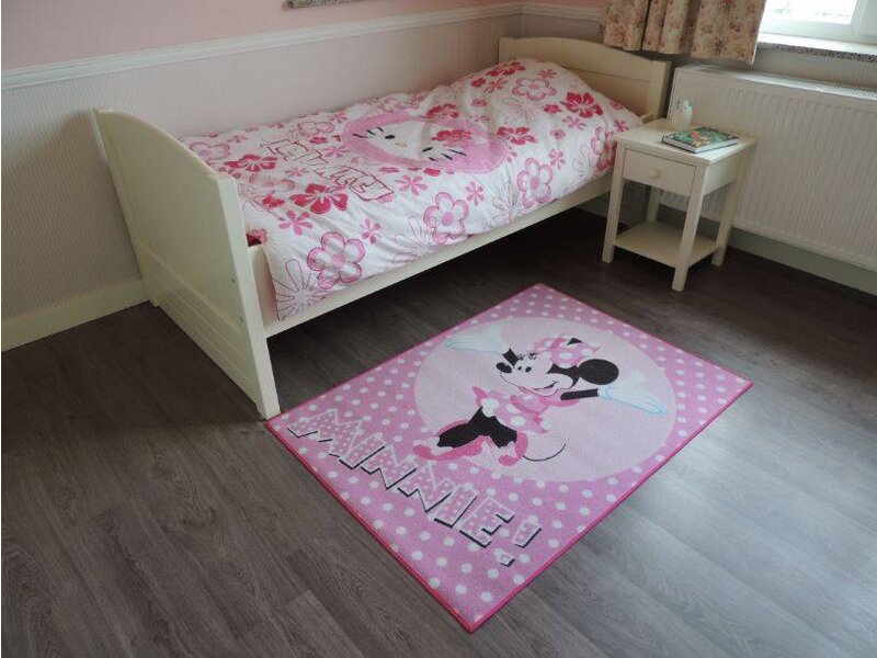 Tapijt meisjeskamer Minnie Mouse 95 x 133cm