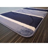 Mooie blauwe badmattenset Kleur : blauw met lijnen