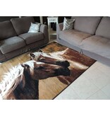 Groot tapijt met afbeelding paarden 160x220