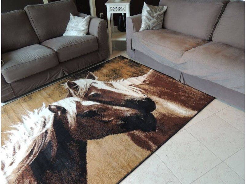 Groot tapijt met afbeelding paarden 160x220