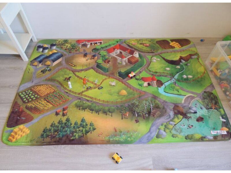 Groot speelkleed boerderij 130x180cm - SUPERZACHT