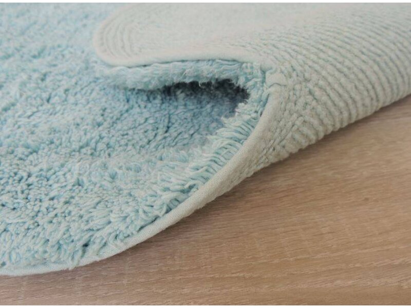 Leuk tapijt babykamer in vorm van een beer - blauw