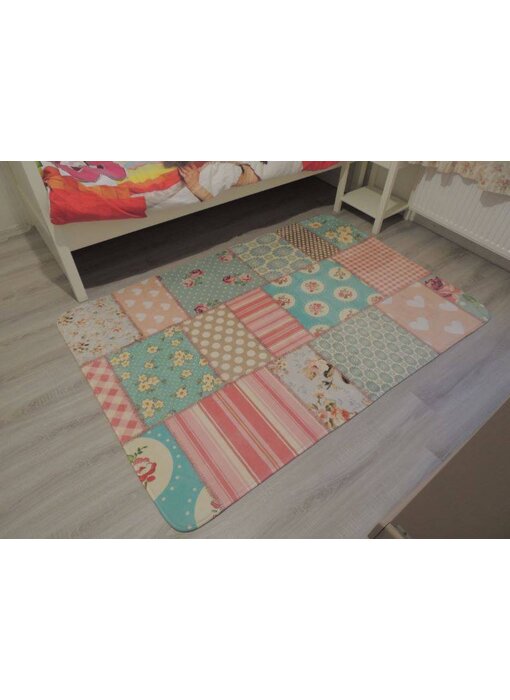 Tapijt kinderkamer met patchwork motief