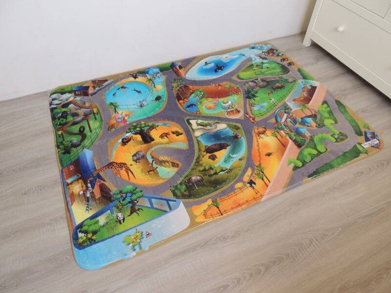 Groot speeltapijt dierentuin 130x180 - Groot formaat