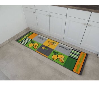 Kleurrijk tapijt vloer keuken