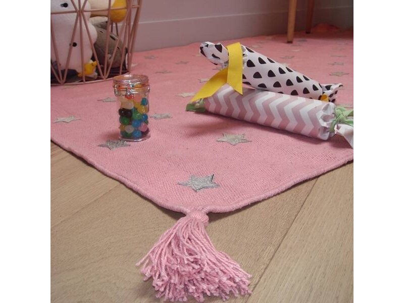 Roze kindertapijt met grijze sterren 110x160cm