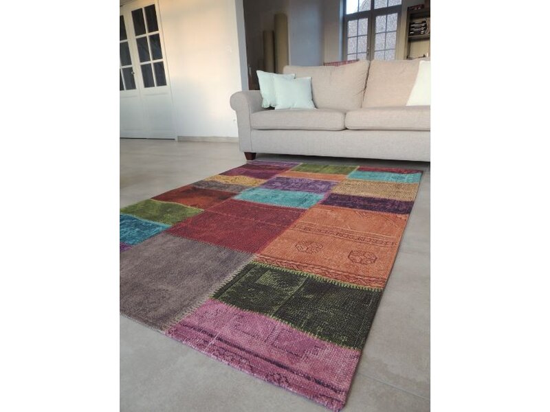 Kleurrijk tapijt met patchwork motief 140x200