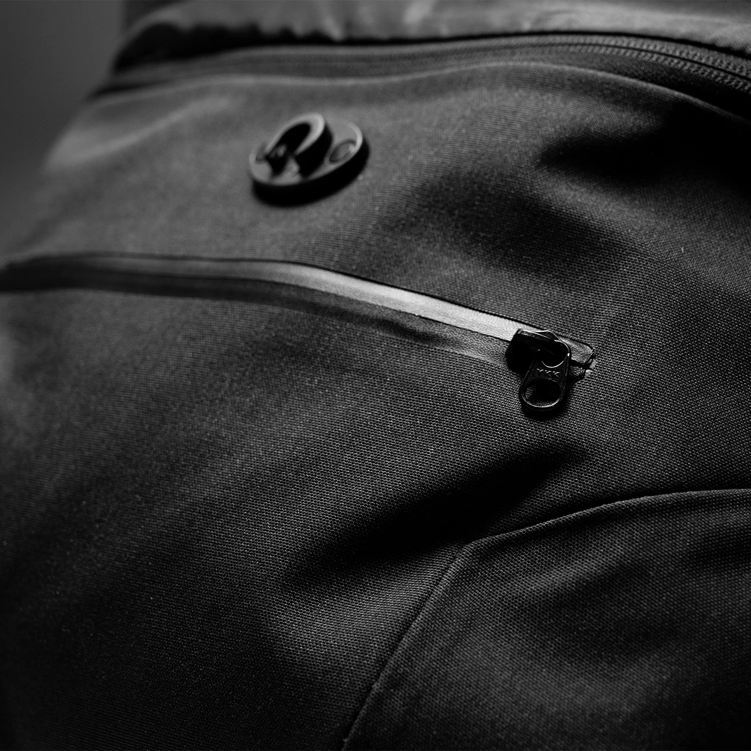 Shadow Defence  Shadow x Ferro Concepts - GRAB™