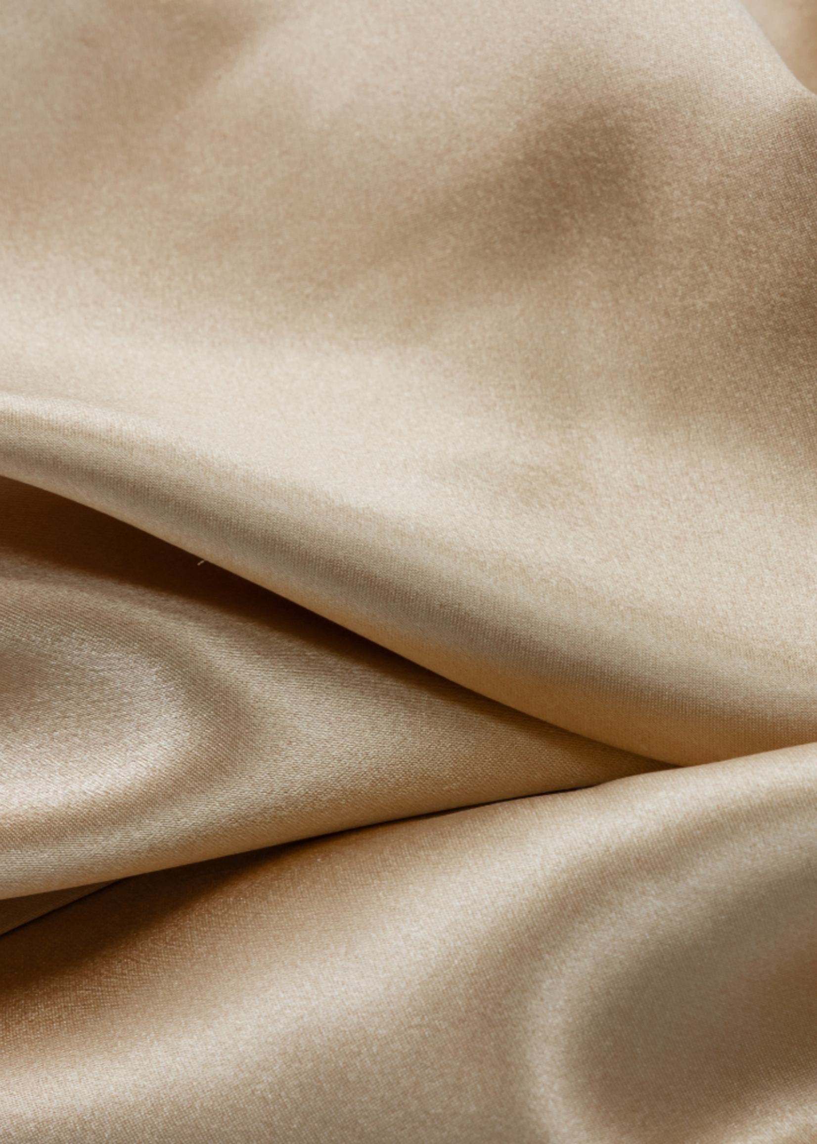 Silk Heaven Zijden Kussensloop  Donker Champagne - 19MM