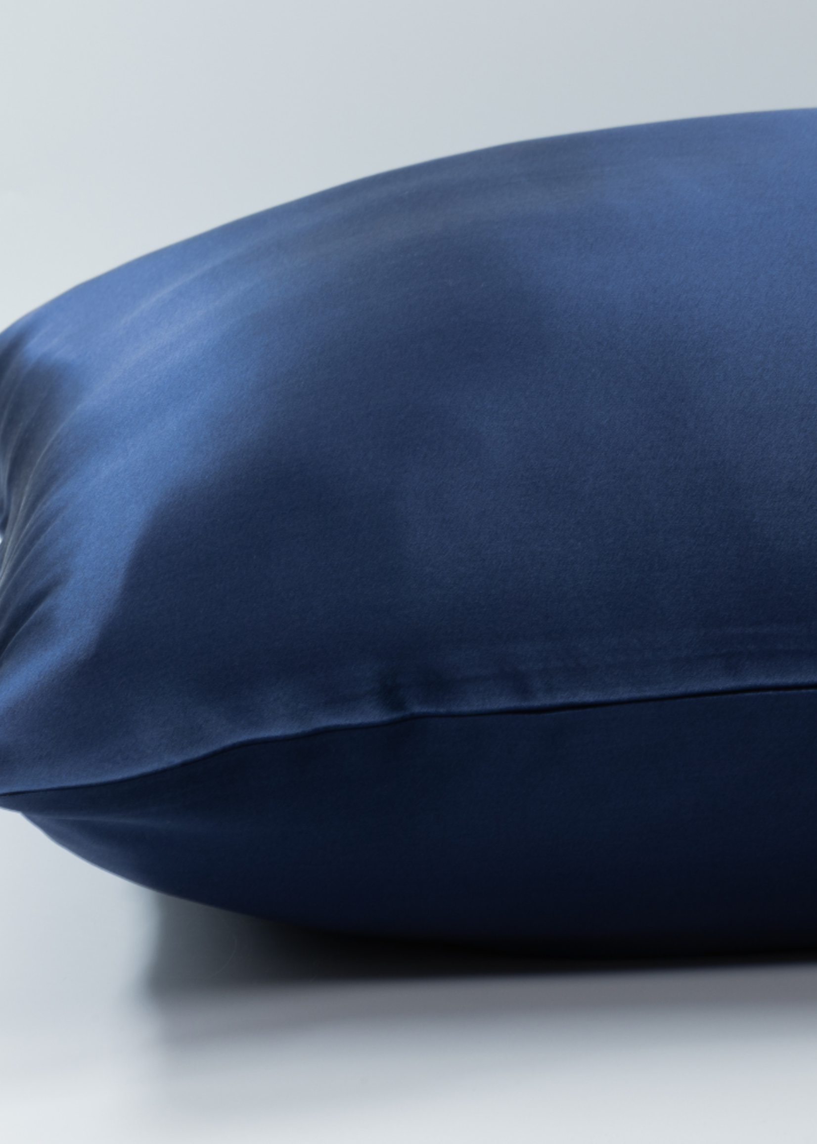 Silk Heaven Perfect Sleep Set Blauw - Kussensloop & Slaapmasker