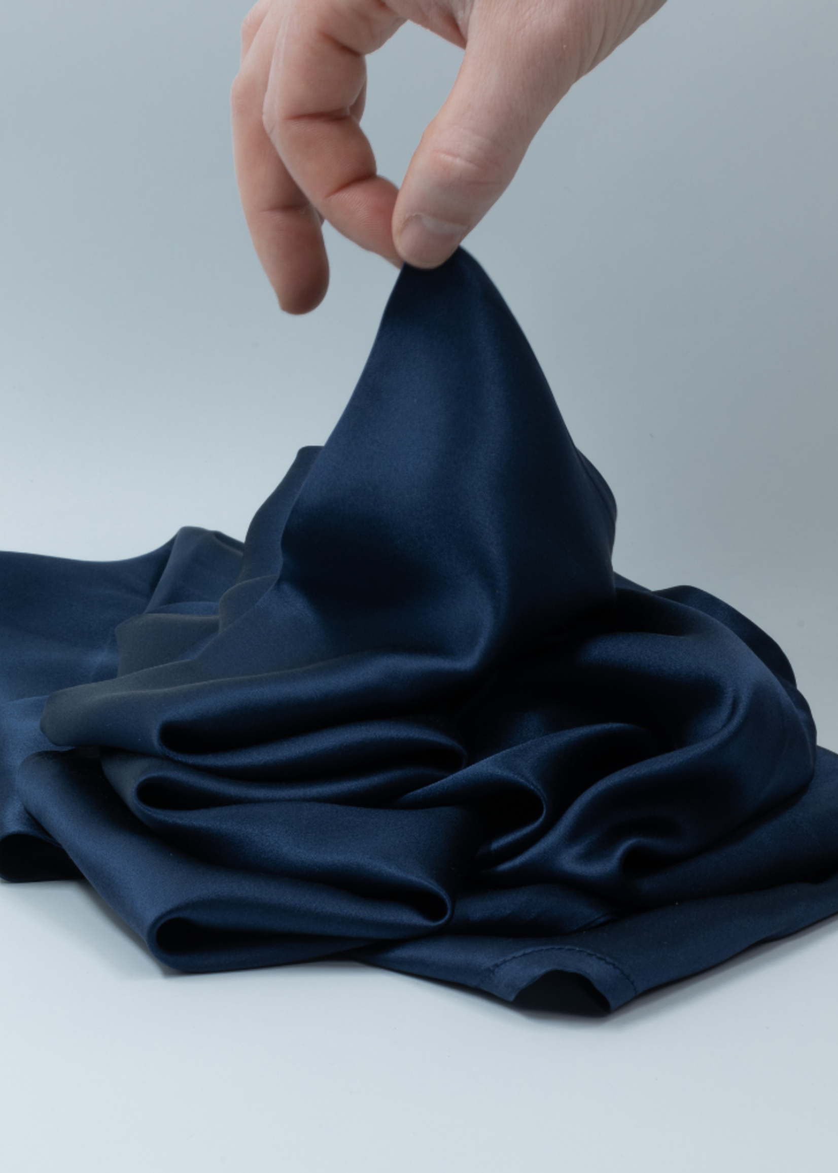 Silk Heaven Perfect Sleep Set Blauw - Kussensloop & Slaapmasker