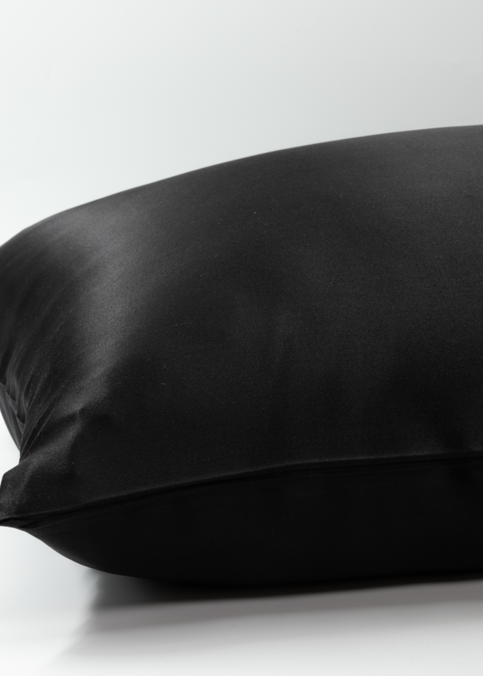 Silk Heaven Perfect Sleep Set Zwart - Kussensloop & Slaapmasker