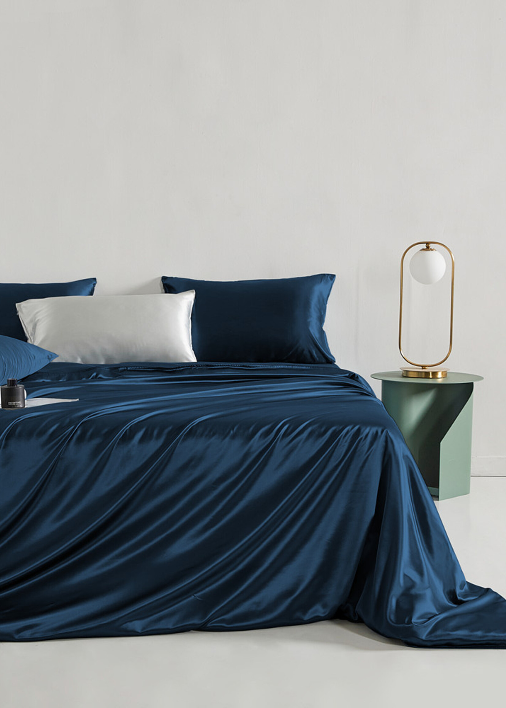 Silk Heaven Zijden Dekbedovertrek Set Navy - 22MM Satijn