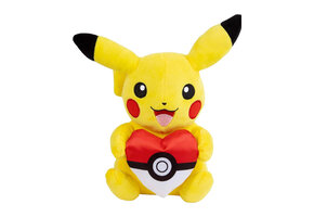 Pokémon Pikachu With Pokéball Pluche Knuffel (20 cm)