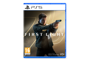 007 First Light + Deluxe Upgrade Pack - PS5