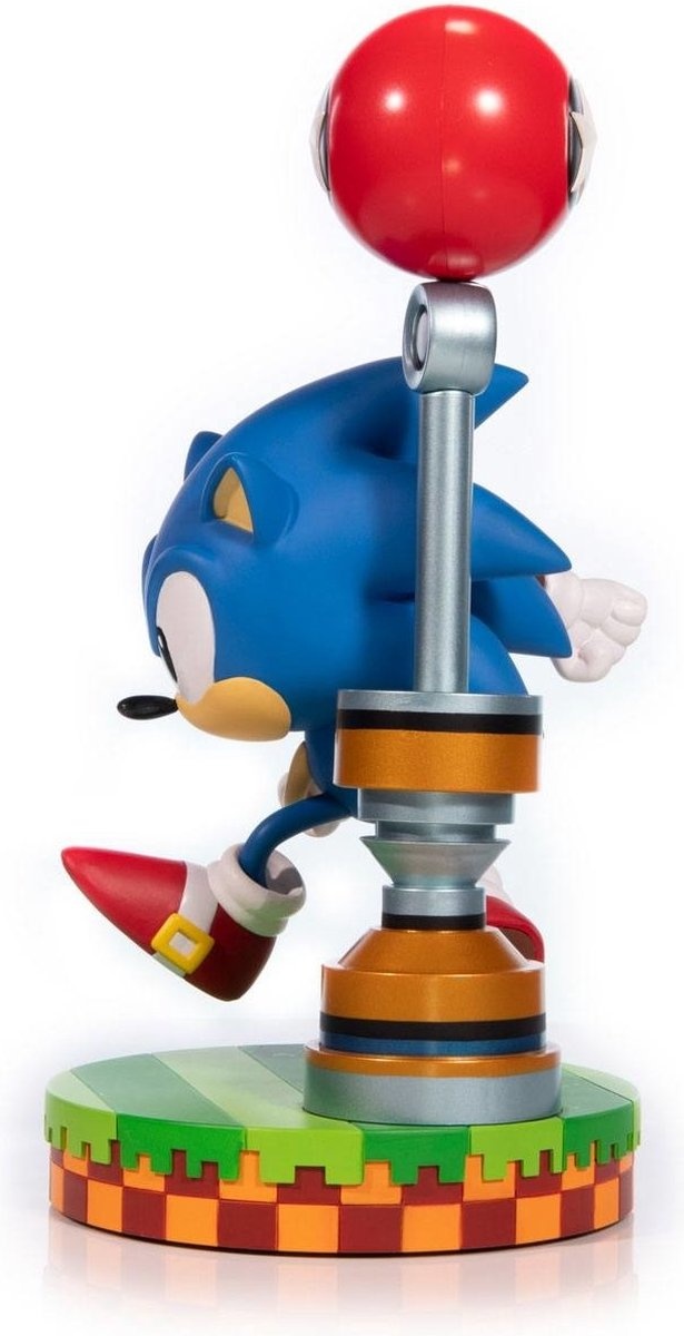 Sonic the Hedgehog Statue (26 cm)