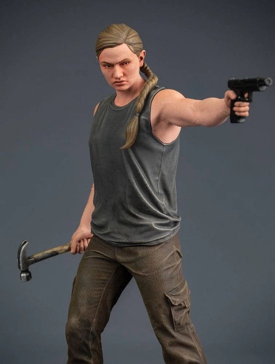 The Last Of Us: Part II - Abby Statue - 22 cm